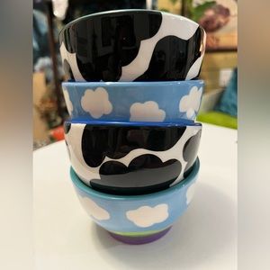 Ben & Jerry’s Ice Cream Bowls (4)